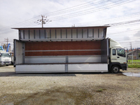 いすゞギガアルミウイング大型（10t）[写真08]