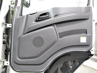 いすゞギガアルミウイング大型（10t）[写真27]