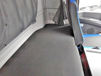 いすゞギガアルミウイング大型（10t）[写真33]