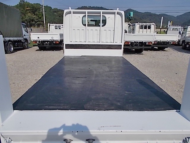 日産アトラス平ボディ小型（2t・3t）[写真08]