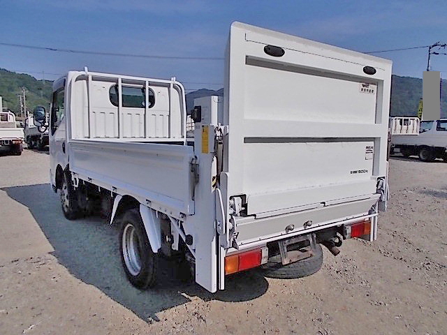 日産アトラス平ボディ小型（2t・3t）[写真02]