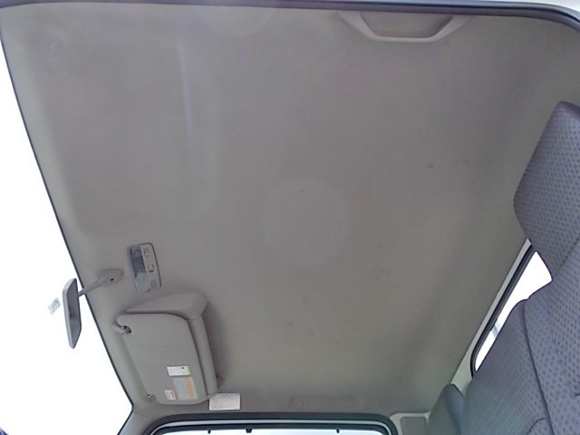 日産アトラス平ボディ小型（2t・3t）[写真30]