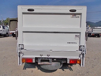 日産アトラス平ボディ小型（2t・3t）[写真06]