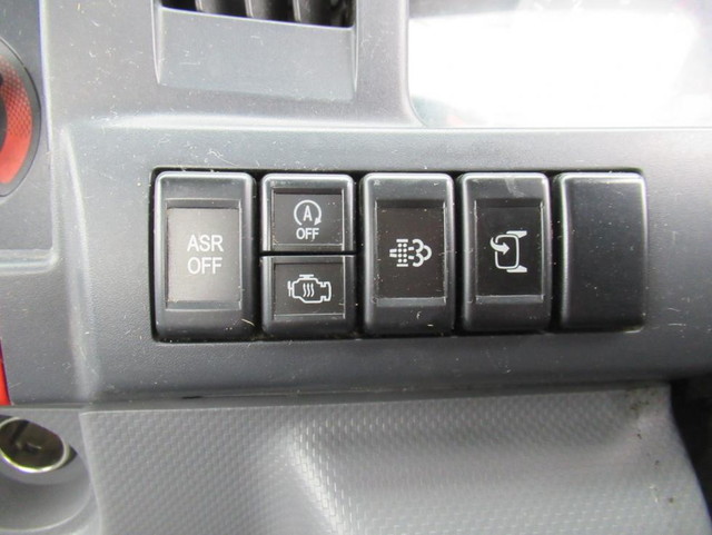 いすゞエルフ平ボディ小型（2t・3t）[写真13]