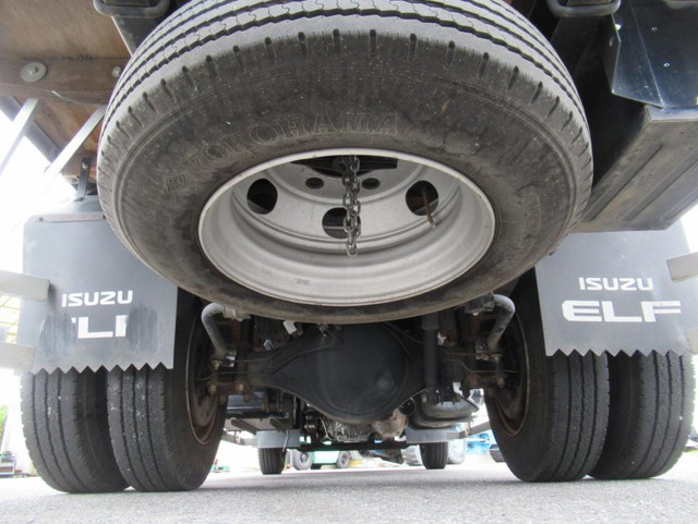 いすゞエルフ平ボディ小型（2t・3t）[写真22]