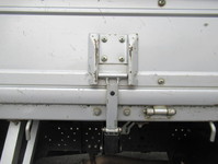 いすゞエルフ平ボディ小型（2t・3t）[写真24]