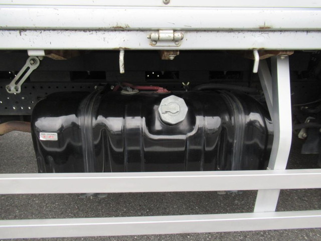 いすゞエルフ平ボディ小型（2t・3t）[写真25]