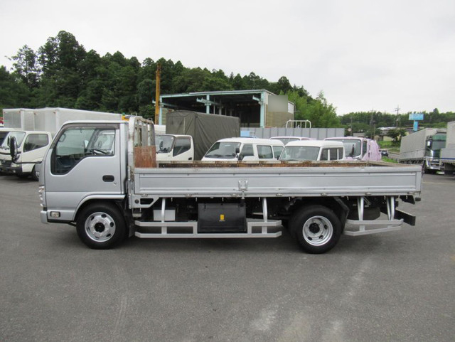 いすゞエルフ平ボディ小型（2t・3t）[写真03]