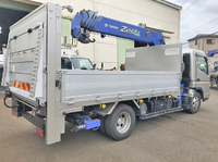 三菱ふそうキャンタークレーン6段小型（2t・3t）[写真02]