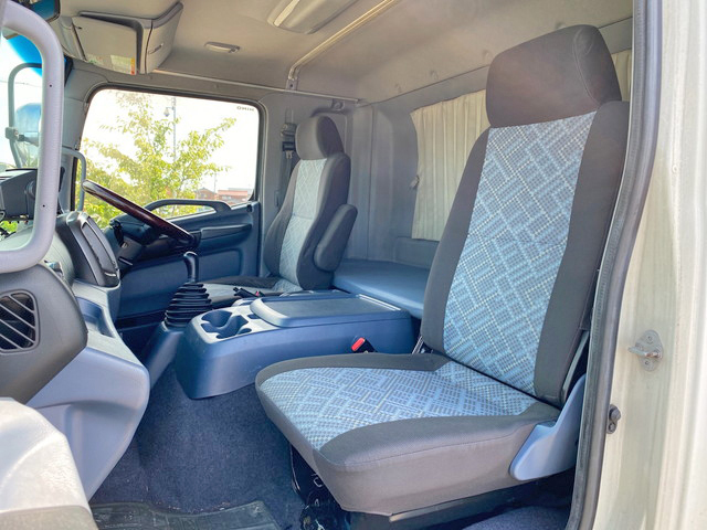 日野レンジャーアルミバン増トン（6t・8t）[写真30]