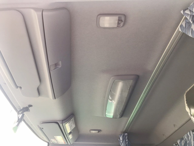 日野レンジャー幌ウイング中型（4t）[写真27]