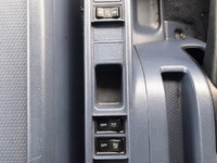 日野レンジャー幌ウイング中型（4t）[写真38]