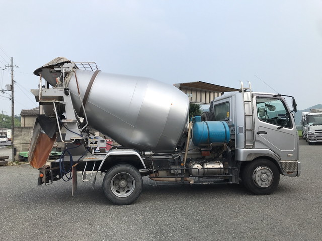 三菱ふそうファイターミキサー車（コンクリートミキサー）増トン（6t・8t）[写真06]