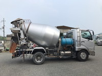 三菱ふそうファイターミキサー車（コンクリートミキサー）増トン（6t・8t）[写真06]