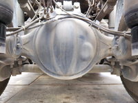 UDトラックスクオントレーラーヘッド（トラクターヘッド）大型（10t）[写真21]