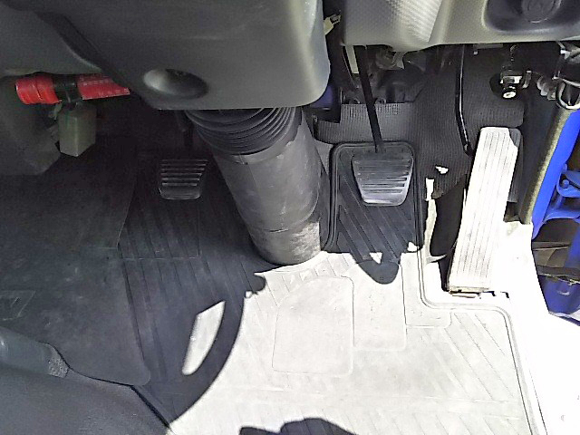 日産アトラスダンプ小型（2t・3t）[写真38]