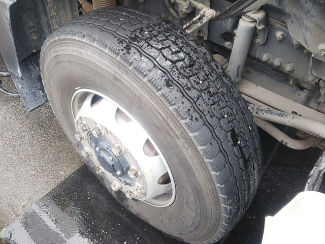 三菱ふそうスーパーグレートアームロール大型（10t）[写真14]