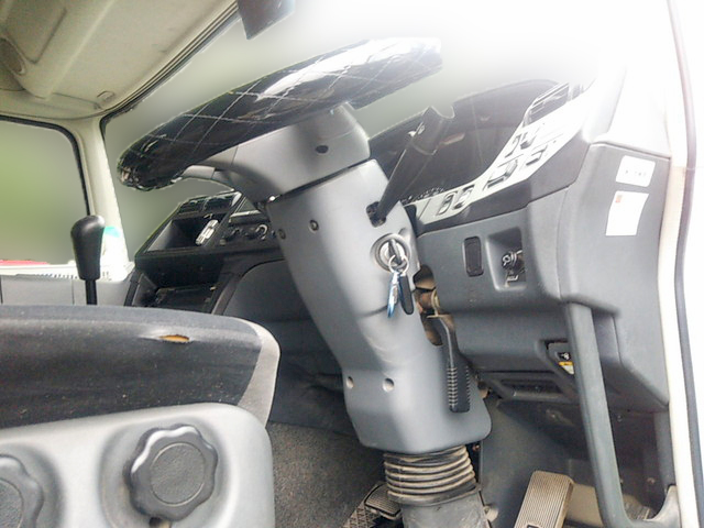 三菱ふそうスーパーグレートアームロール大型（10t）[写真25]