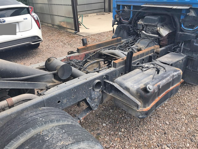 三菱ふそうキャンターダンプ小型（2t・3t）[写真15]