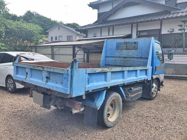 三菱ふそうキャンターダンプ小型（2t・3t）[写真02]