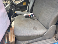 三菱ふそうキャンターダンプ小型（2t・3t）[写真23]