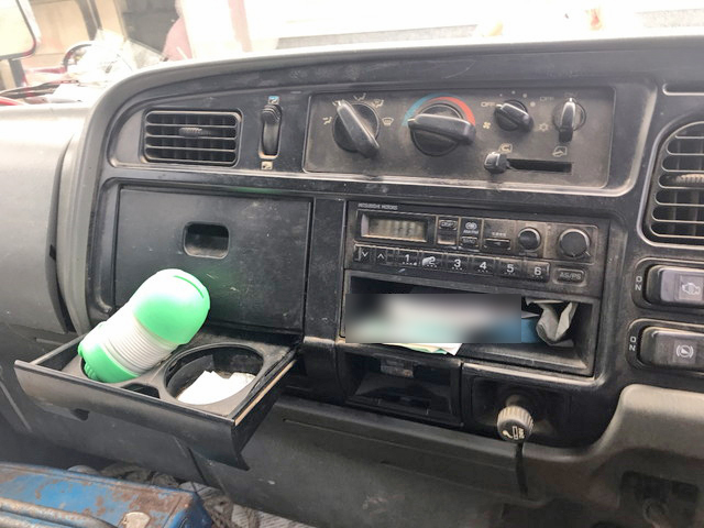 三菱ふそうキャンターダンプ小型（2t・3t）[写真25]