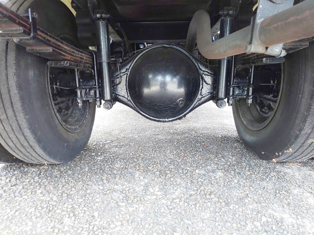 三菱ふそうキャンタークレーン付小型（2t・3t）[写真13]