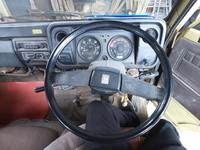 三菱ふそうキャンタークレーン付小型（2t・3t）[写真21]