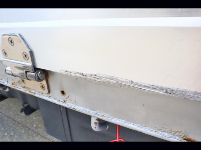 いすゞフォワードアルミブロック中型（4t）[写真19]