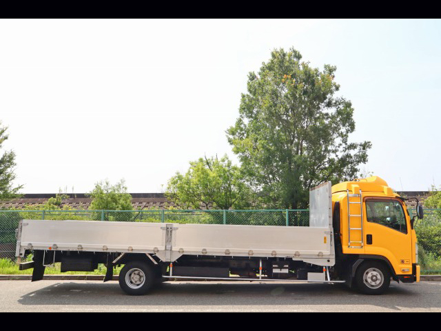 いすゞフォワードアルミブロック中型（4t）[写真06]