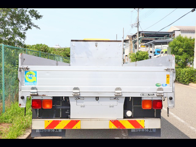 いすゞフォワードアルミブロック中型（4t）[写真08]