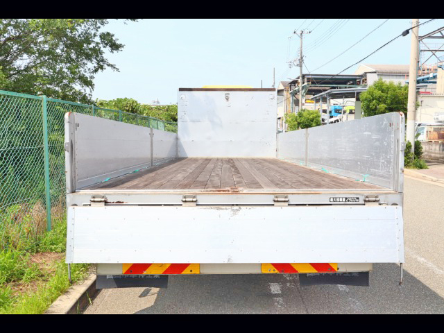 いすゞフォワードアルミブロック中型（4t）[写真09]