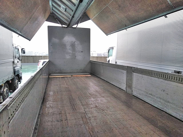 UDトラックスビッグサムアルミウイング大型（10t）[写真14]