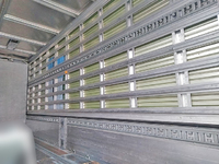 三菱ふそうファイターアルミウイング増トン（6t・8t）[写真09]