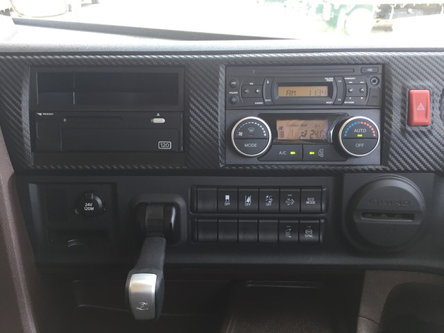 日野プロフィアアルミウイング大型（10t）[写真33]