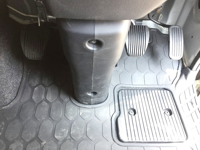 日野プロフィアアルミウイング大型（10t）[写真38]