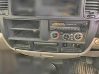 日産アトラス平ボディ小型（2t・3t）[写真22]