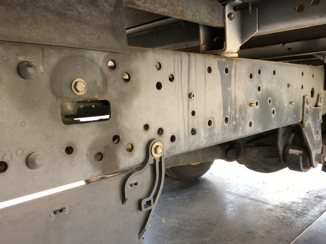 トヨタトヨエース平ボディ小型（2t・3t）[写真15]