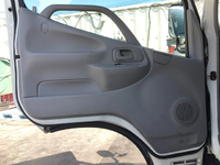 トヨタトヨエース平ボディ小型（2t・3t）[写真23]