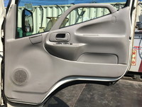 トヨタトヨエース平ボディ小型（2t・3t）[写真24]