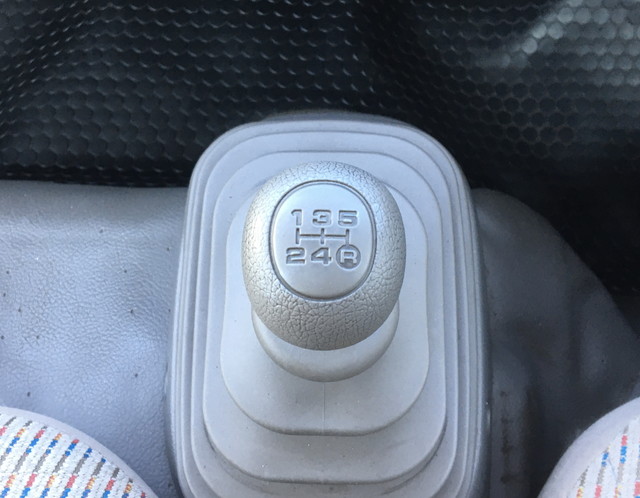 トヨタトヨエース平ボディ小型（2t・3t）[写真33]