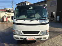 トヨタトヨエース平ボディ小型（2t・3t）[写真09]