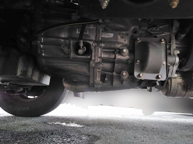 三菱ふそうキャンターパネルバン小型（2t・3t）[写真22]