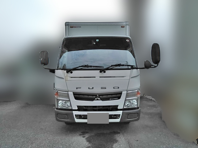 三菱ふそうキャンターパネルバン小型（2t・3t）[写真05]