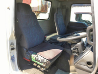 いすゞフォワードユニック3段中型（4t）[写真31]