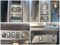 日野レンジャー平ボディ中型（4t）[写真38]