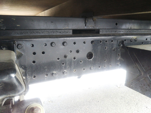 三菱ふそうキャンター幌ウイング小型（2t・3t）[写真14]