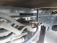 三菱ふそうキャンター幌ウイング小型（2t・3t）[写真15]