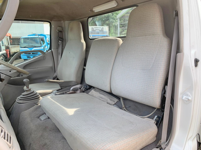 日野デュトロセーフティローダー小型（2t・3t）[写真31]