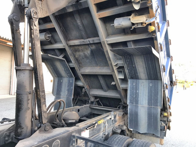 三菱ふそうファイター深ダンプ（土砂禁ダンプ）増トン（6t・8t）[写真24]